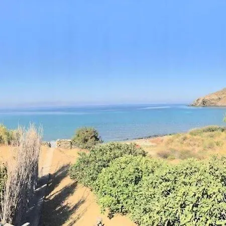 Holiday home Seaview Agios Petros D'antonio & Mairi