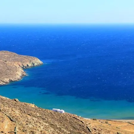 Holiday home Seaview Agios Petros D'antonio & Mairi *