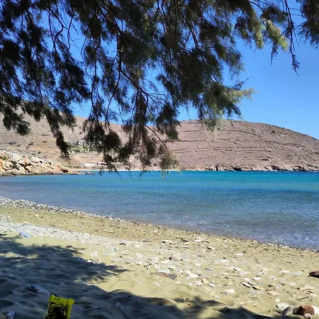 Seaview Agios Petros D'antonio & Mairi بيت للعطل